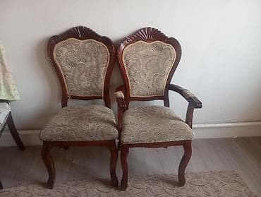 Стул для зала, Дерево