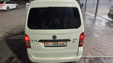 wuling mini ev: Dongfeng : 2021 г., 1.3 л, Механика, Бензин, Бус — 4