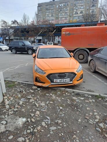 Hyundai Sonata: 2018 г., 2 л, Автомат, Газ, Седан