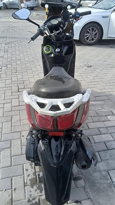 yamaha p125: Тип скутера 50 куб. см, Бензин — 5