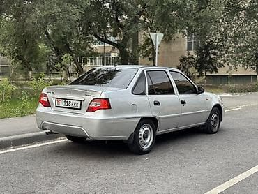 електронный машина: Daewoo Nexia: 2012 г., 1.6 л, Механика, Бензин, Седан — 4