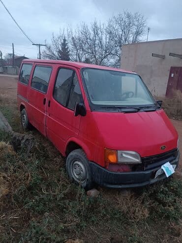спортивный мото: Ford Transit: 1992 г., 2.5 л, Механика, Дизель, Фургон — 2