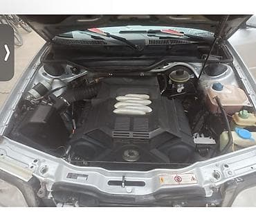 матор авто: Audi A6: 1996 г., 2.6 л, Механика, Бензин, Седан — 3
