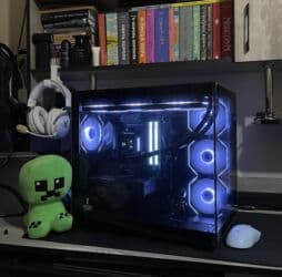 Ноутбуки: Компьютер, ядер - 6, ОЗУ 32 ГБ, Игровой, Новый, AMD Ryzen 5, NVIDIA GeForce RTX 5070, SSD — 1