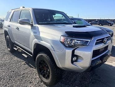 утопленник: Toyota 4Runner: 2020 г., 4 л, Автомат, Бензин — 1