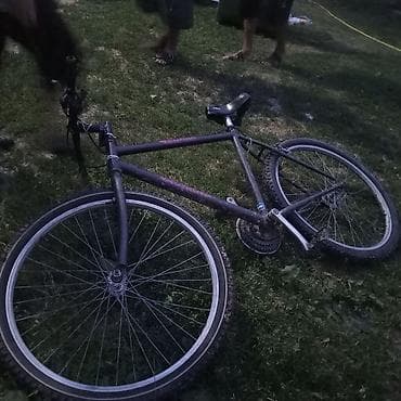 erec m8: Горный велосипед с колесами 26" Характеристики: - Рама стальная — 3