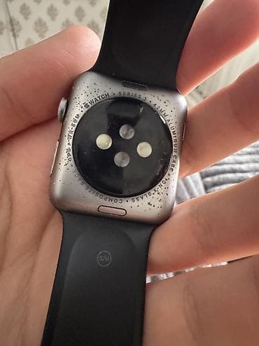 garmin forerunner 970: Apple Watch Series е2, 42 мм - Корпус: алюминий Space Gray - Задняя — 10