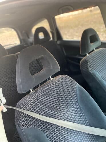 по следующий выкуп авто: Honda Stream: 2000 г., 1.7 л, Автомат, Бензиновая, Минивэн — 8