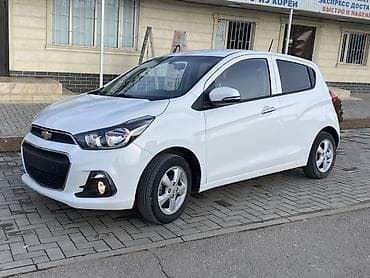 Chevrolet Spark: 2017 г., 1 л, Автомат, Бензин, Хэтчбэк — 3