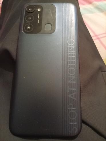 Tecno Spark 8C