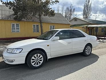 продаю тойота превия: Toyota Camry: 2000 г., 2.2 л, Автомат, Газ, Седан — 3