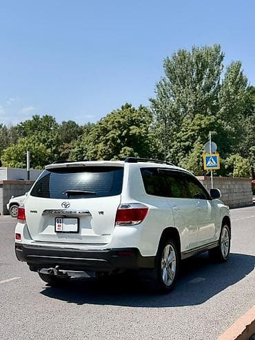 ягуар 2013: Toyota Highlander: 2013 г., 3.5 л, Автомат, Бензин, Кроссовер — 3