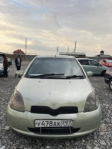 210 mers: Toyota Yaris: 2001 г., 1 л, Автомат, Бензин, Хэтчбэк — 3