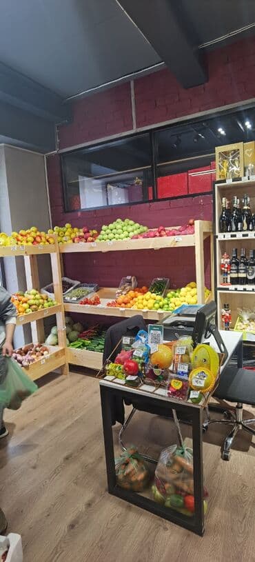 вешалки напольные для одежды деревянные дорогие: Стеллаж Для хлеба и выпечек, С ящиками, 200 см * 80 см * 50 см, 
Новый — 5