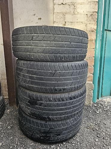 афтаном: Зимние шины RXFROST WH03, комплект из 4 шт. - Размер: 215/55 R17 - — 1