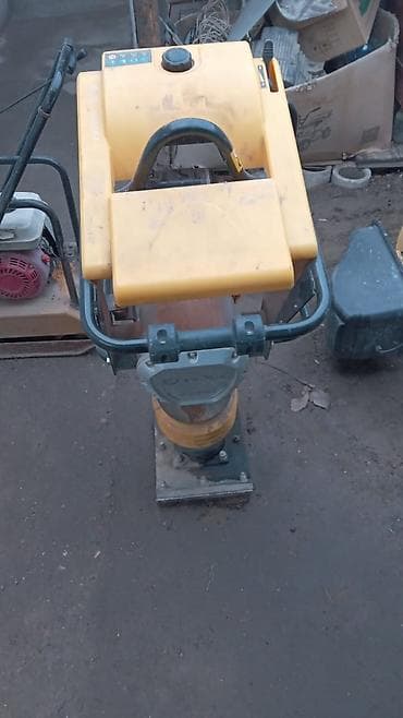 Үтүктөөчү такталар: Бензиновая вибротрамбовка TEXA 6.5 HP Описание: - Профессиональная — 2