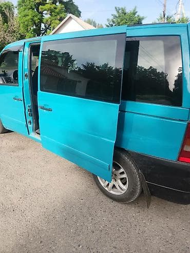 Продажа авто: Mercedes-Benz Vito: 2000 г., 2.2 л, Механика, Дизель, Минивэн — 4