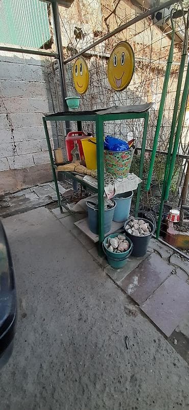 Пожарное оборудование: Садовый стол Металл — 1