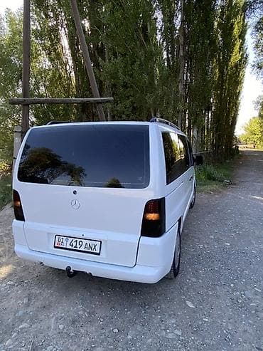 Унаа: Mercedes-Benz Vito: 2003 г., 2.2 л, Кол менен иштөөчү, Вэн/Минивэн — 2