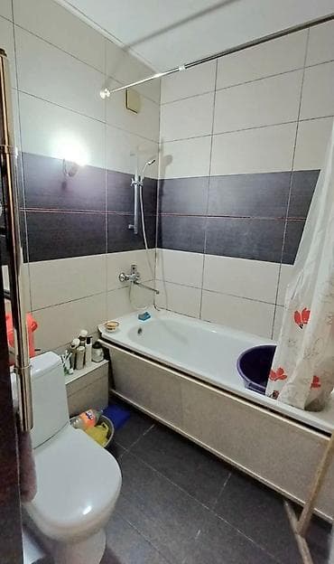 Кыймылсыз мүлк: 1 бөлмө, 35 м², 104-серия, 1 кабат, Евроремонт — 6