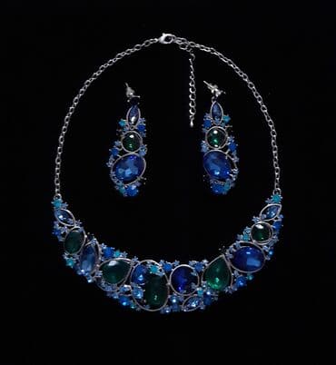 украшения с национальными узорами: Изящное вечернее колье с горным хрусталём, не темнеет. Производство — 5