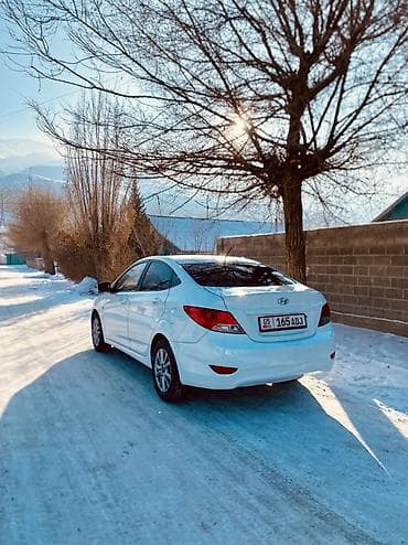 бу чехол: Hyundai Solaris: 2011 г., 1.6 л, Автомат, Бензин, Седан — 7