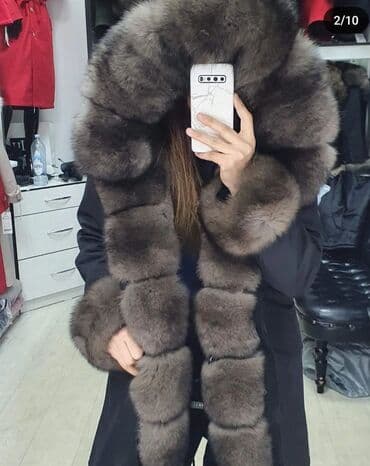 срочно продаю в связи с переездом: Продаётся парка. Одевала пару раз — 1