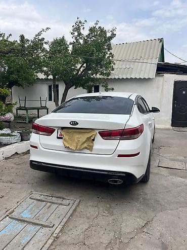 Продажа авто: Kia Optima: 2019 г., 2 л, Механика, Бензин, Седан — 3