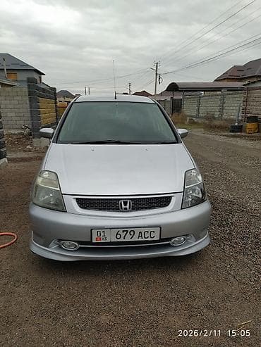 bmw 518: Honda Stream: 2003 г., 1.7 л, Минивэн — 4