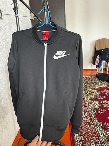 Мужской спортивный костюм, M, Nike, Б/у, цвет - Черный, Самовывоз, Платная доставка — 2