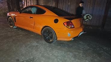 Hyundai Tuscani: 2002 г., 1.9 л, Бензин, Купе — 2