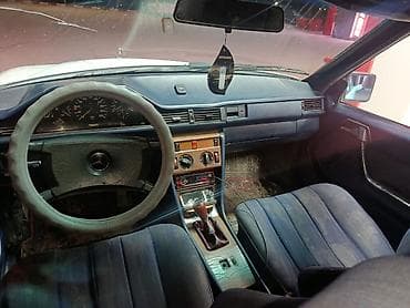 экран на бмв е34: Mercedes-Benz E-Class: 1989 г., 2.3 л, Механика, Бензин, Седан — 6