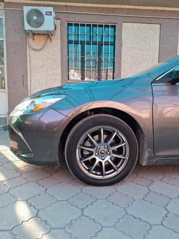 купить тойоту альфард в рассрочку в бишкеке: Toyota Camry: 2017 г., 2.5 л, Автомат, Бензиновая, Седан — 2