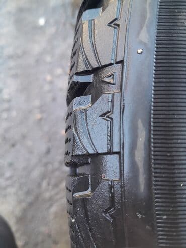 цена зимней резины на 18: Шины 215 / 60 / R 16, Зима, Б/у, Пара — 7
