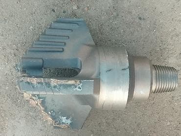 пожарная помпа: Продаю буровые штанги диаметр 60 мм 2х метровые с резьбовым — 6