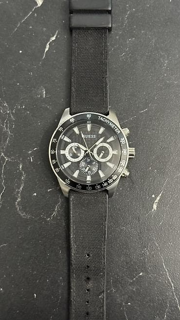 кадди сай: Оригинальные брендовые часы Guess, торг уместен — 1