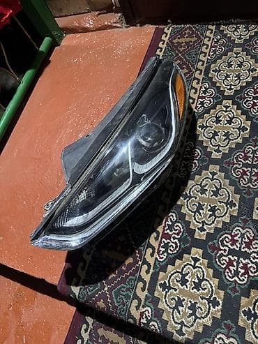 автомобиль chevrolet cruze: Передняя левая фара Hyundai Оригинал — 2