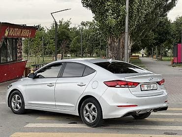 Транспорт: Hyundai Avante: 2018 г., 1.6 л, Автомат, Бензин, Седан — 5