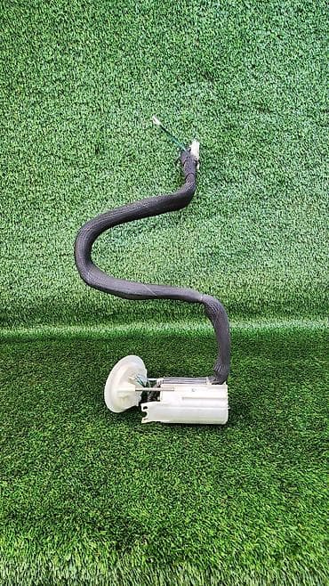 е63: Бензонасос 6 765 —-778 Е60 е61 е63 В отличном состоянии, очень — 2