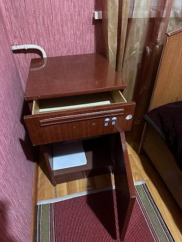 куплю бу мебел: Спальный гарнитур(кровать,шкаф,две прикроватные тумбочки,модульная — 3