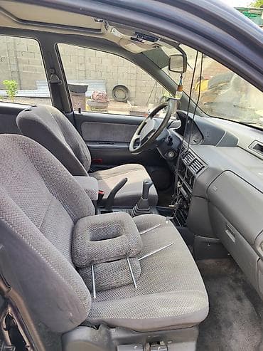Унаа сатуу: Mitsubishi Space Wagon: 1995 г., 1.8 л, Кол менен иштөөчү, Бензин, Вэн/Минивэн — 9