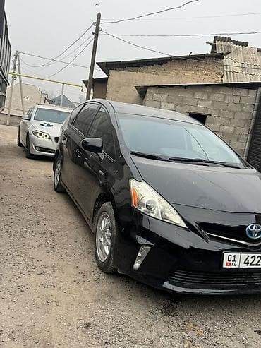 airbag w210: Toyota Prius: 2012 г., 1.8 л, Вариатор, Гибрид, Универсал — 1