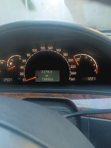 Унаа: Mercedes-Benz S-Class: 2002 г., 0.4 - engine capacity л, Автомат, Дизель, Седан — 6