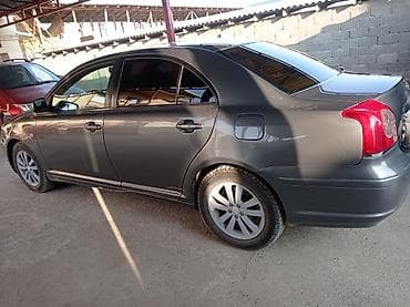 s 221: Toyota Avensis: 2004 г., 1.8 л, Ручные, Бензин, Седан — 2