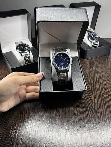 Свадебные платья и аксессуары: Классические часы часы, Мужские — 2