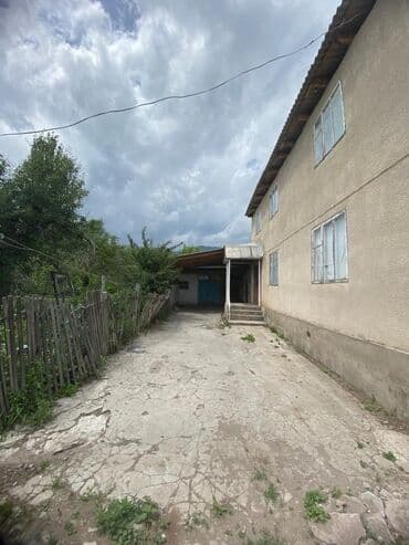 продаю дом бишкек квартира: Үй, 20 кв. м, 8 бөлмө, Менчик ээси, Эски ремонт — 22