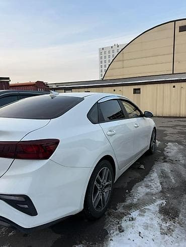 kia serato: Kia Cerato: 2018 г., 1.6 л, Бензин, Седан — 3