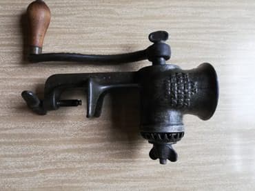 флаг кыргызстана 1898: ПРОДАЮ СТАРИННУЮ АНТИКВАРНУЮ МЯСОРУБКУ. ГОД ВЫПУСКА 1899. АМЕРИКА. В — 2