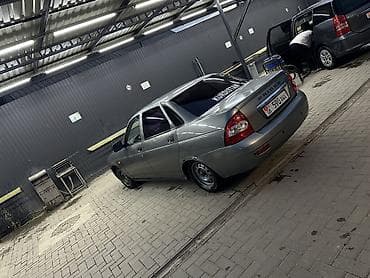 ВАЗ (ЛАДА) Priora: 2008 г., 1.6 л, Кол менен иштөөчү, Бензин, Седан — 3