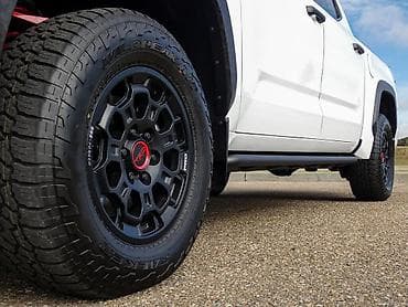 toyot: Литые Диски R 17 TRD, Комплект, отверстий - 6, Новый — 1